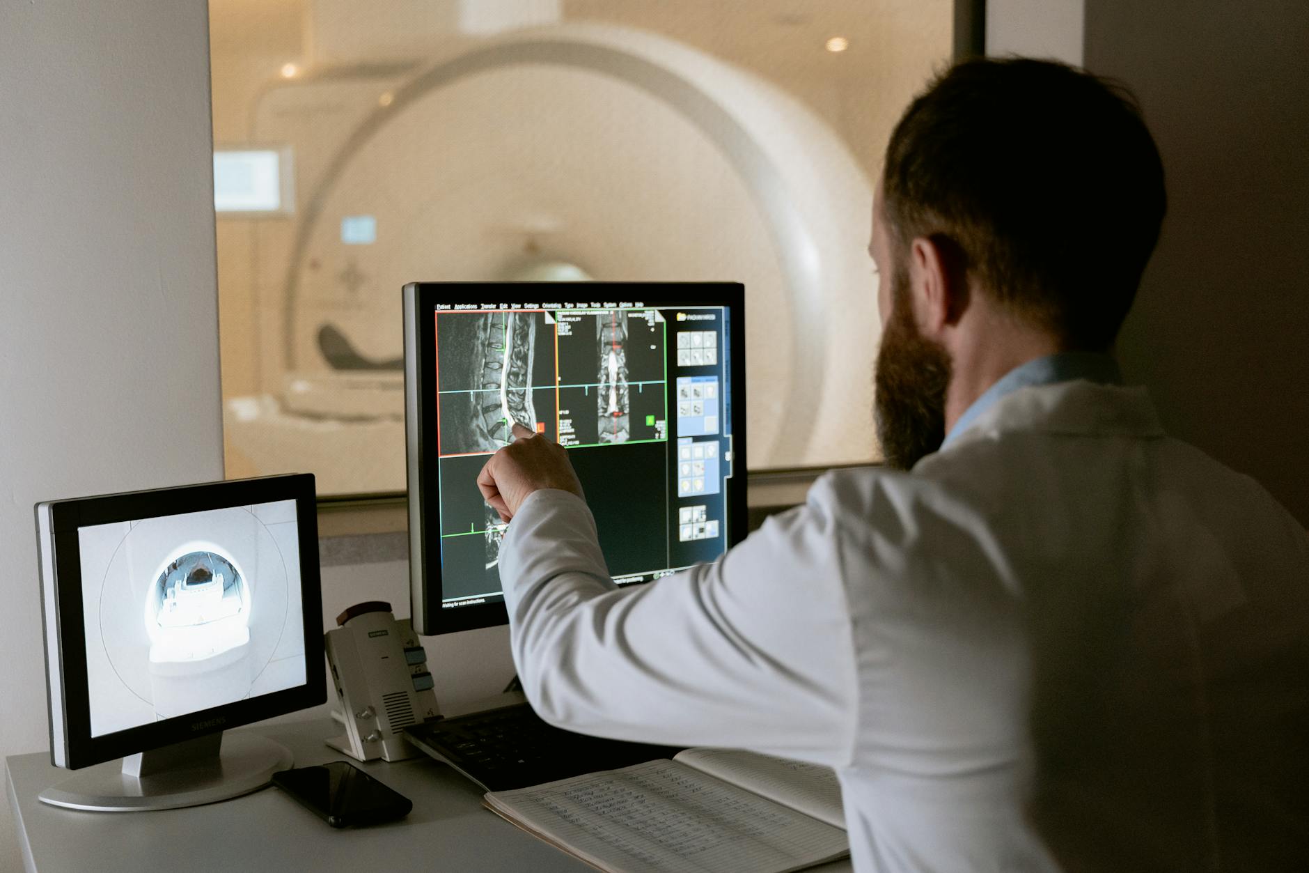 FDA-cleared Studio Display XDR enters medical imaging workflows