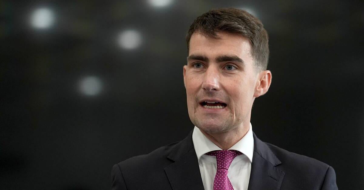 Kad institucije otkazuju, fintech postaje jedini most između života i propasti