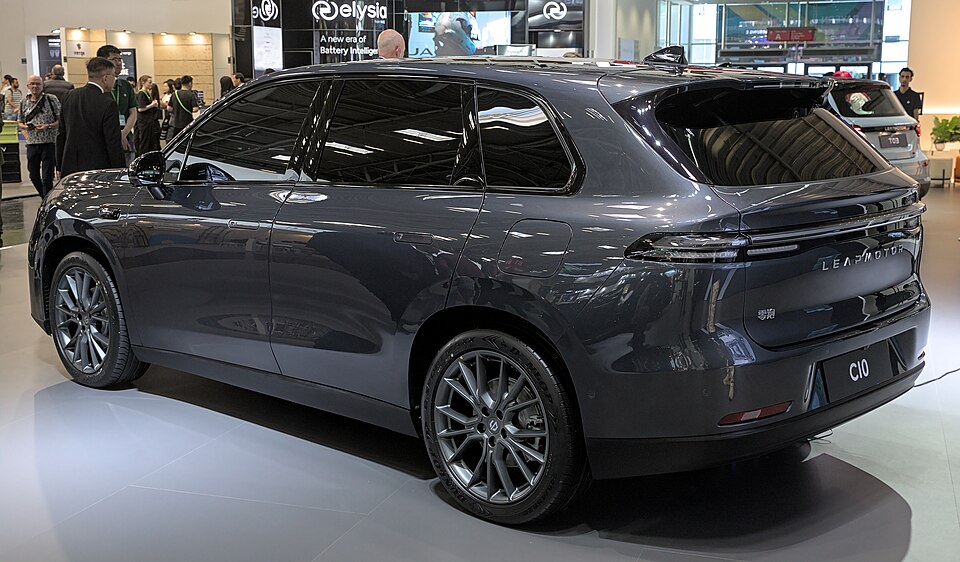 Kanadska industrija na kušnji: tko gubi na montaži kineskih električnih vozila u Bramptonu