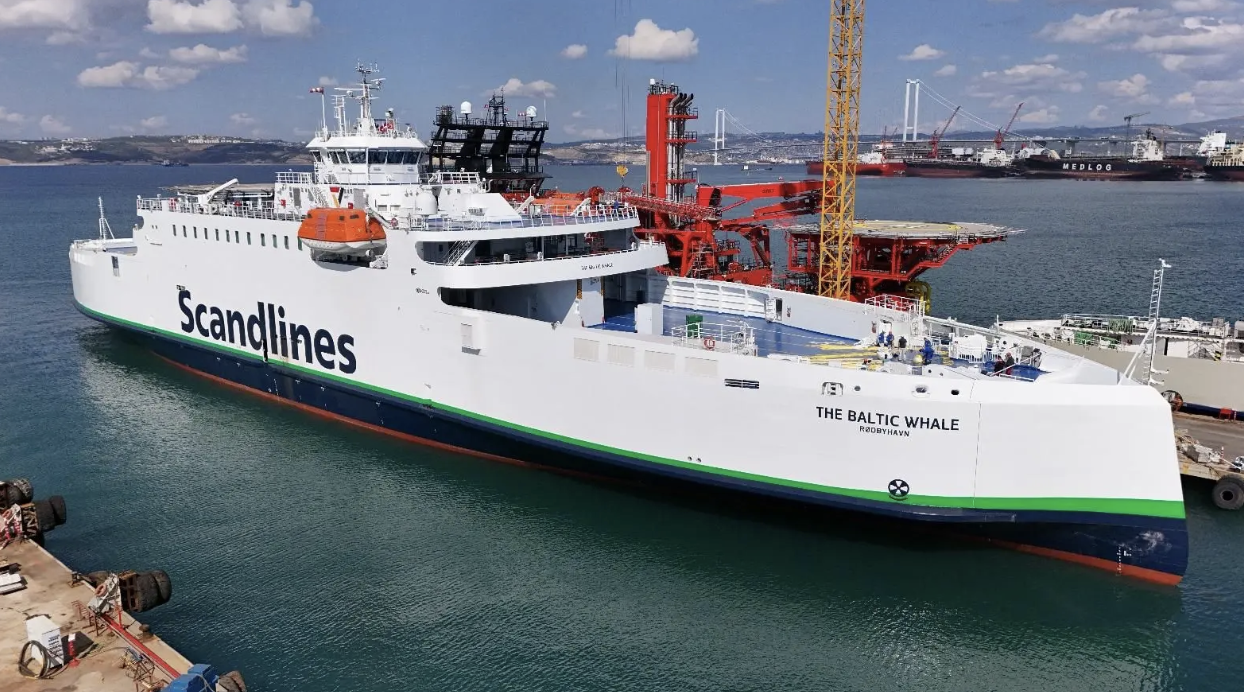 Zero-Emission Ferries Redefine Short-Sea Freight at Scale